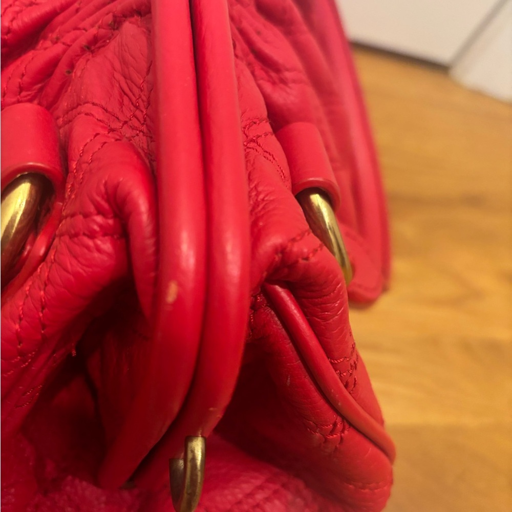 Marc Jacobs Stam Red Quilted Handbag - Picture 5 of 15